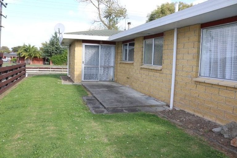 Photo of property in 6a Monrad Street, Highbury, Palmerston North, 4412