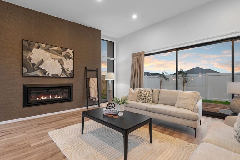 Photo of property in 18 Timara Crescent, Marshland, Christchurch, 8083