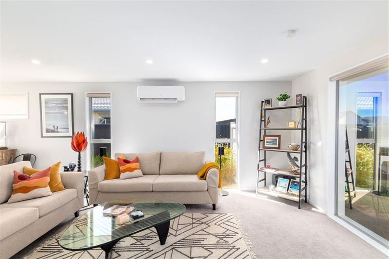 Photo of property in 25 Kingsbridge West, Burwood, Christchurch, 8083