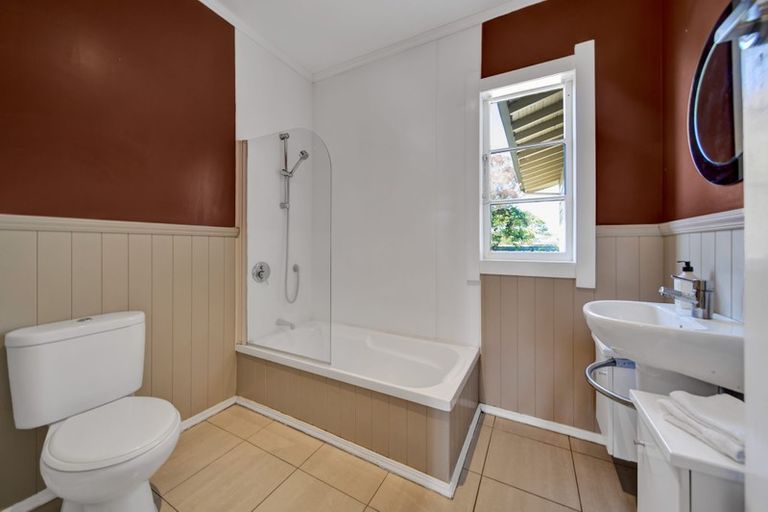 Photo of property in 2 Galt Street, Hawera, 4610