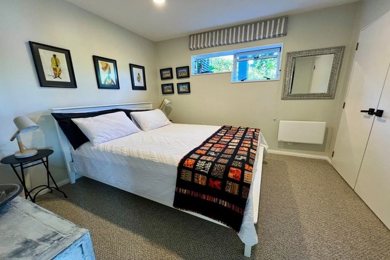 Photo of property in 2/22 Lansdowne Street, Bayswater, Auckland, 0622