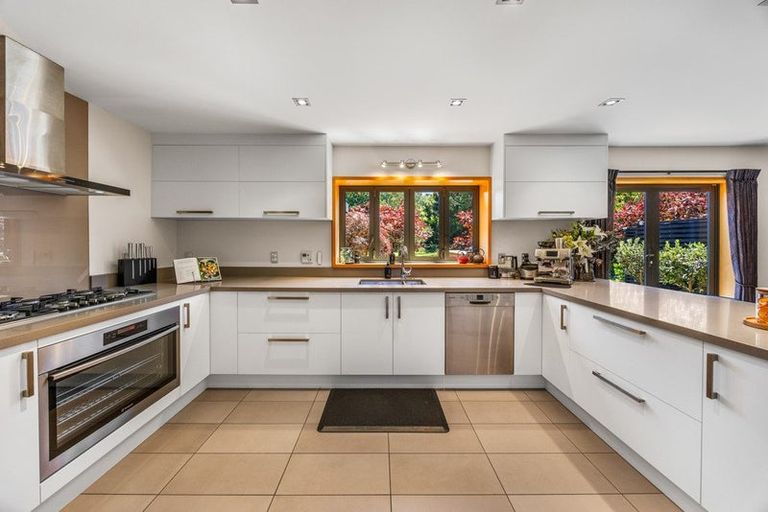 Photo of property in 215 Sparks Road, Hoon Hay, Christchurch, 8025