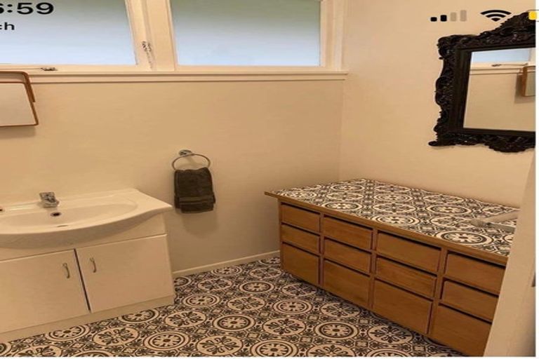 Photo of property in 15b Ratau Street, Mahia, 4198