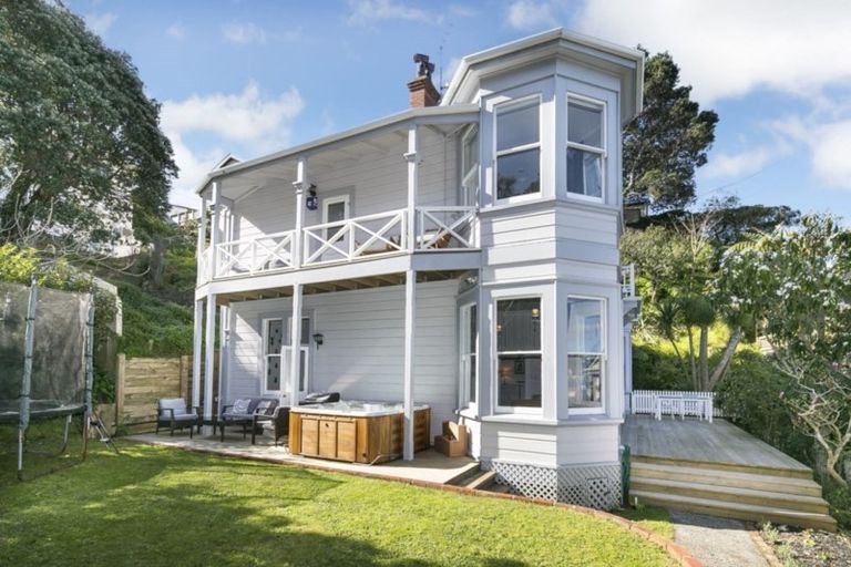 Photo of property in 12 Orchard Street, Wadestown, Wellington, 6012