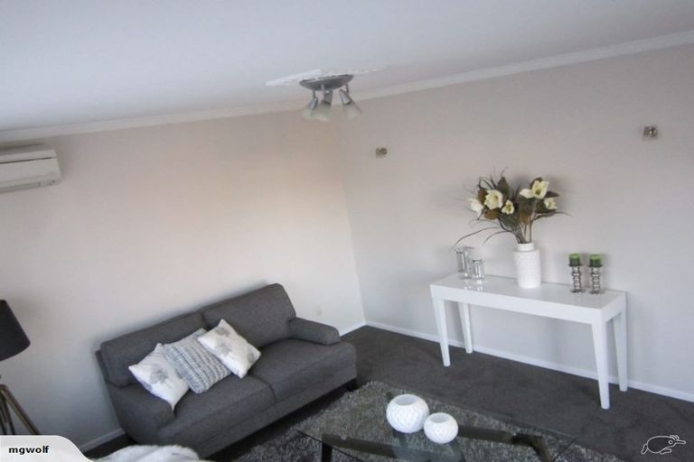 Photo of property in 2/68 Nortons Road, Avonhead, Christchurch, 8042