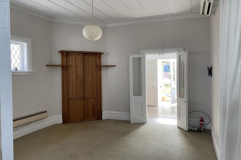 Photo of property in 268 The Terrace, Te Aro, Wellington, 6011