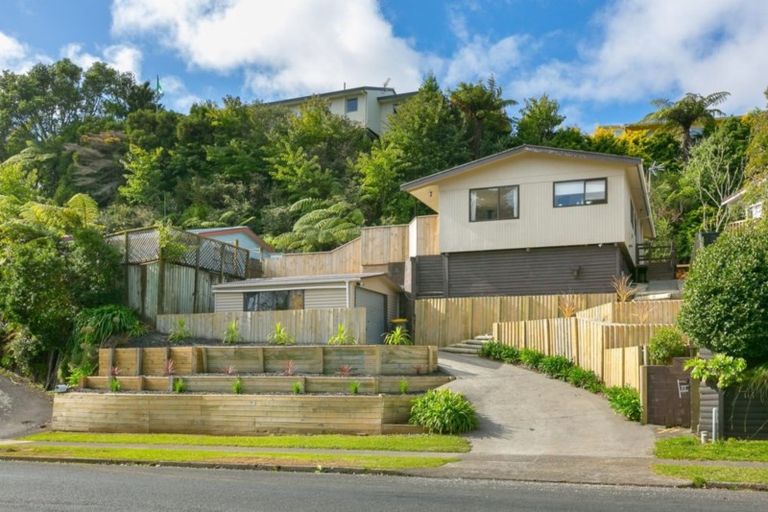 Photo of property in 77 Poplar Grove, Whalers Gate, New Plymouth, 4310
