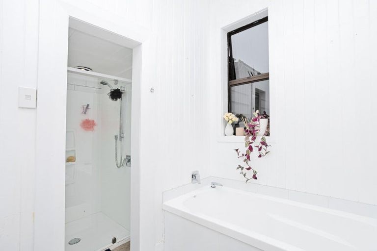 Photo of property in 29 Weir Road, Waianiwa, Invercargill, 9874