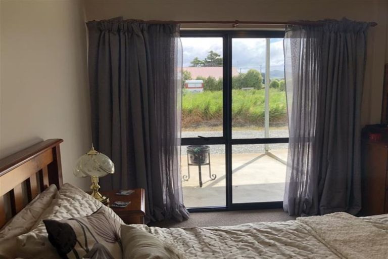 Photo of property in 60 Duncan Street, Ward, Seddon, 7285