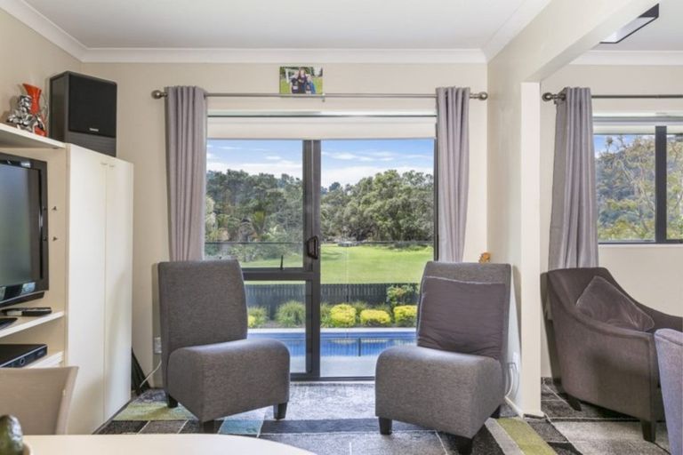 Photo of property in 2d/25 Weranui Road, Waiwera, Orewa, 0994