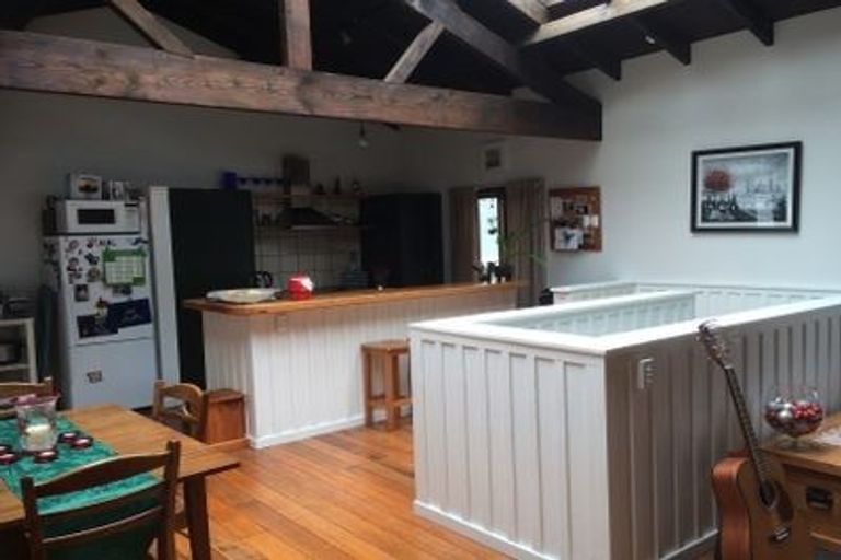 Photo of property in 4/12 Little George Street, Thorndon, Wellington, 6011