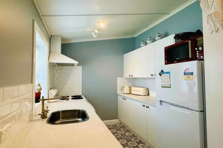 Photo of property in 3 Teviot Street, Roxburgh, 9500