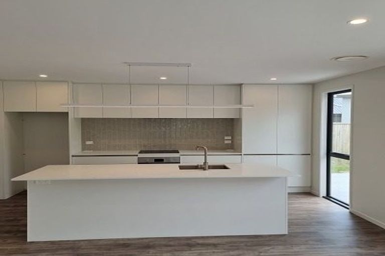 Photo of property in 9 Waterfowl Road, Jacks Point, 9371