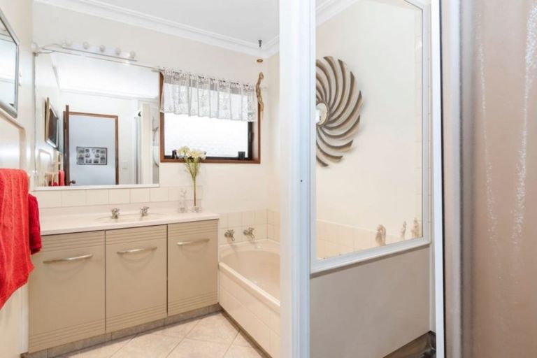 Photo of property in 43 Hibiscus Avenue, Mount Maunganui, 3116