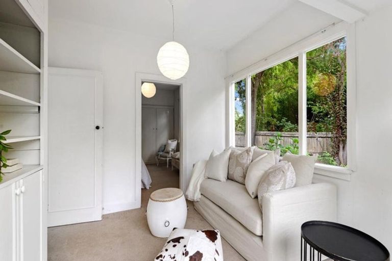 Photo of property in 65 Leinster Road, Merivale, Christchurch, 8014