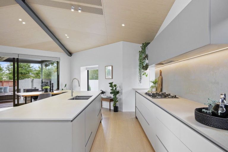 Photo of property in 3 Tui Vale Lane, Halswell, Christchurch, 8025