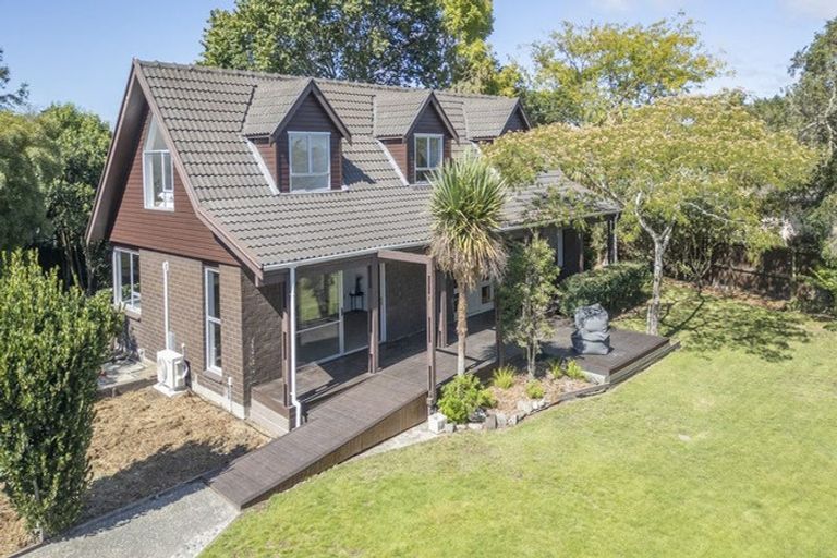 Photo of property in 11a Sequoia Place, Parklands, Christchurch, 8083