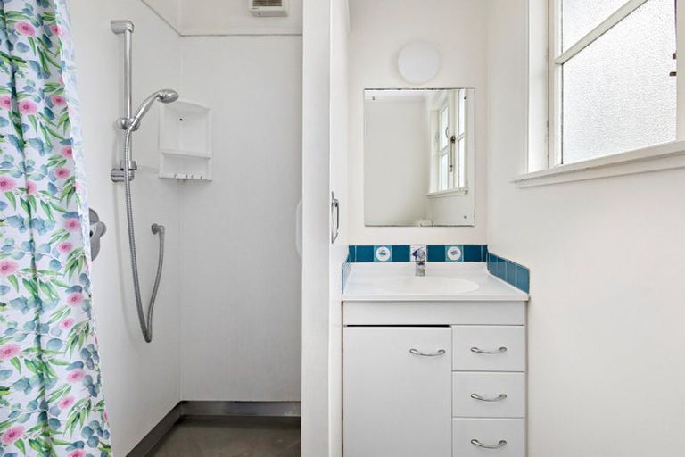 Photo of property in 26 Prouse Crescent, Naenae, Lower Hutt, 5011