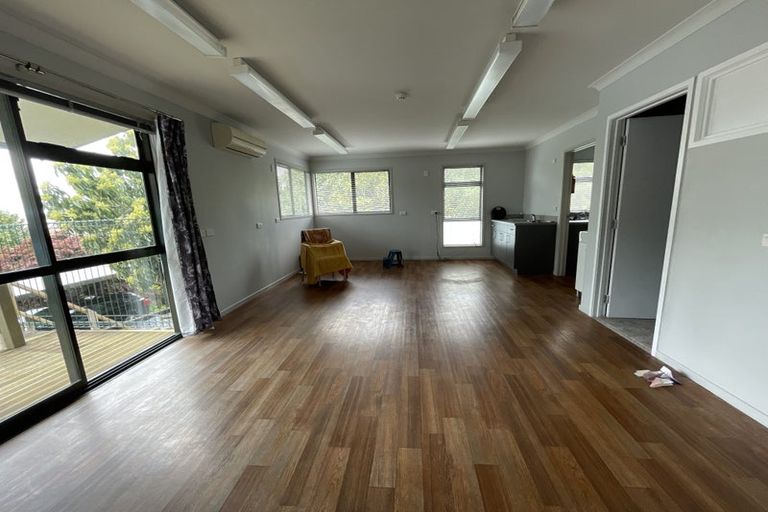 Photo of property in 25a Church Road, Taradale, Napier, 4112