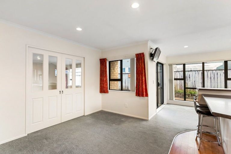 Photo of property in 12 Massey Street, Elderslea, Upper Hutt, 5018