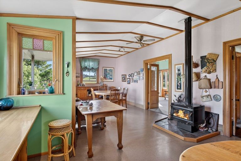 Photo of property in 311 Franklin Road, Paparoa, 0571