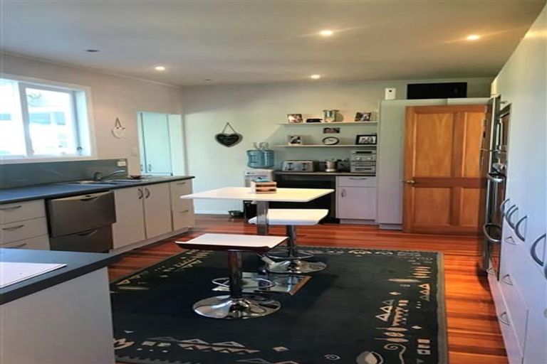 Photo of property in 70 Trig Road, Whenuapai, Auckland, 0618