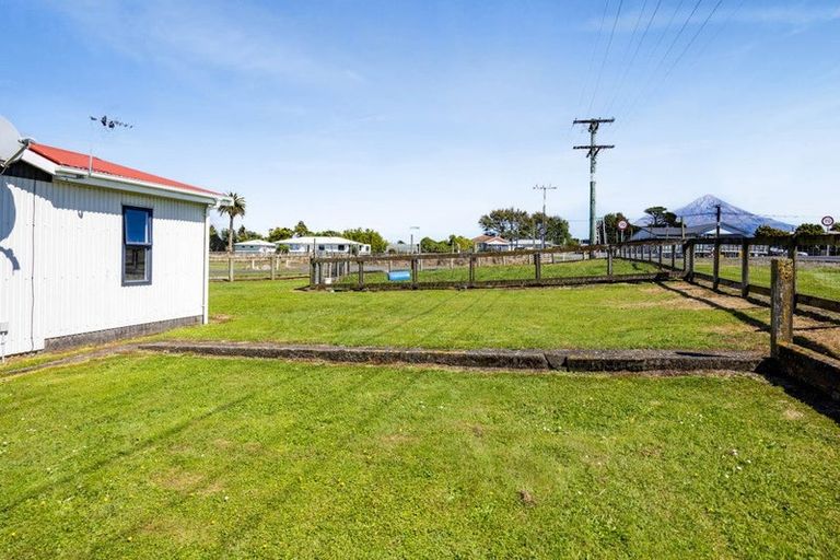 Photo of property in 8 Beaconsfield Road, Midhirst, Stratford, 4394