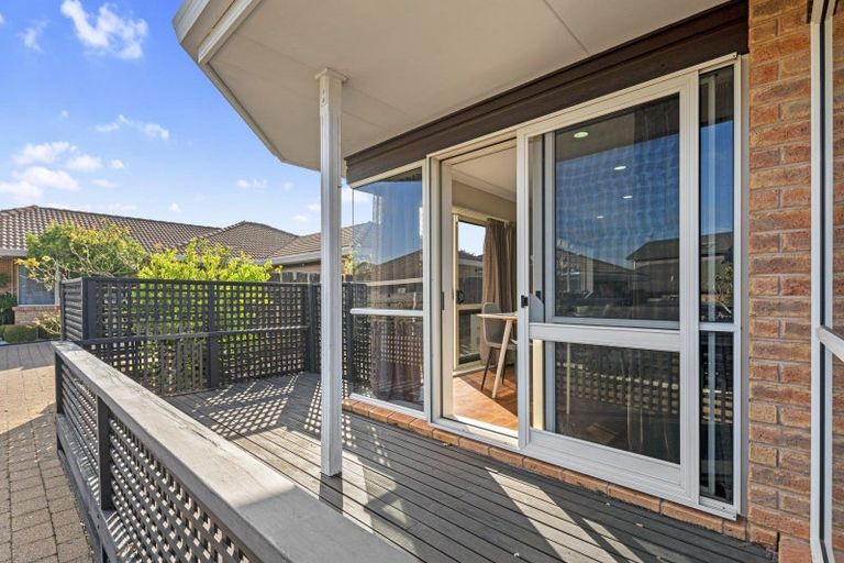 Photo of property in 12a Frisken Place, Lynmore, Rotorua, 3010