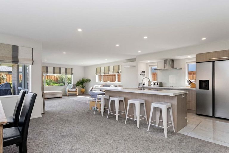 Photo of property in 103 Shillingford Boulevard, Rolleston, 7615