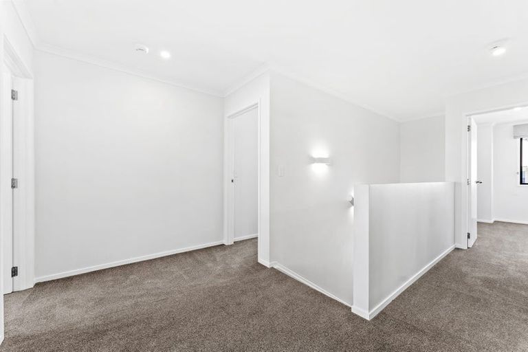 Photo of property in 9 Seafarer Crescent, Stanmore Bay, Whangaparaoa, 0932
