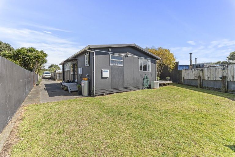Photo of property in 24a Bedford Street, Fitzroy, New Plymouth, 4312