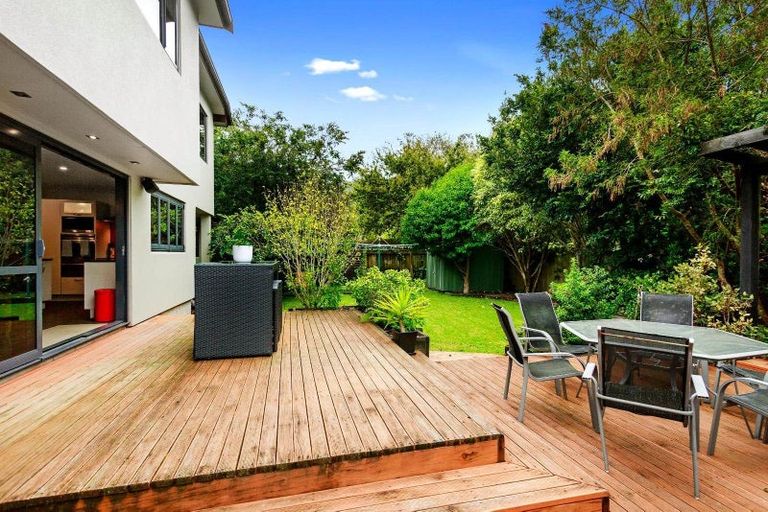 Photo of property in 94a Horoeka Street, Stokes Valley, Lower Hutt, 5019