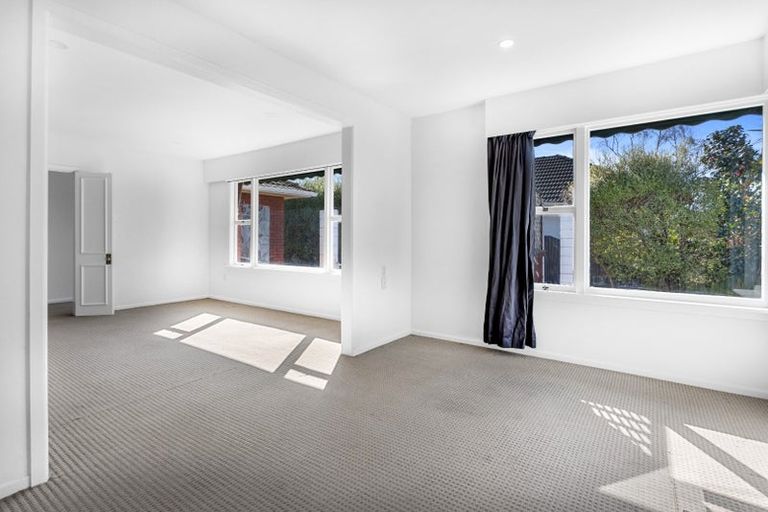Photo of property in 18 Bond Street, Waltham, Christchurch, 8023