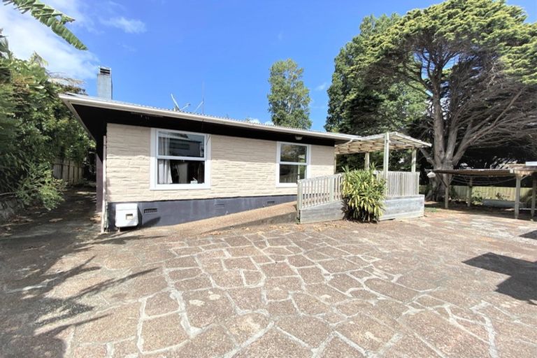 Photo of property in 9 Trafalgar Road, Milford, Auckland, 0620