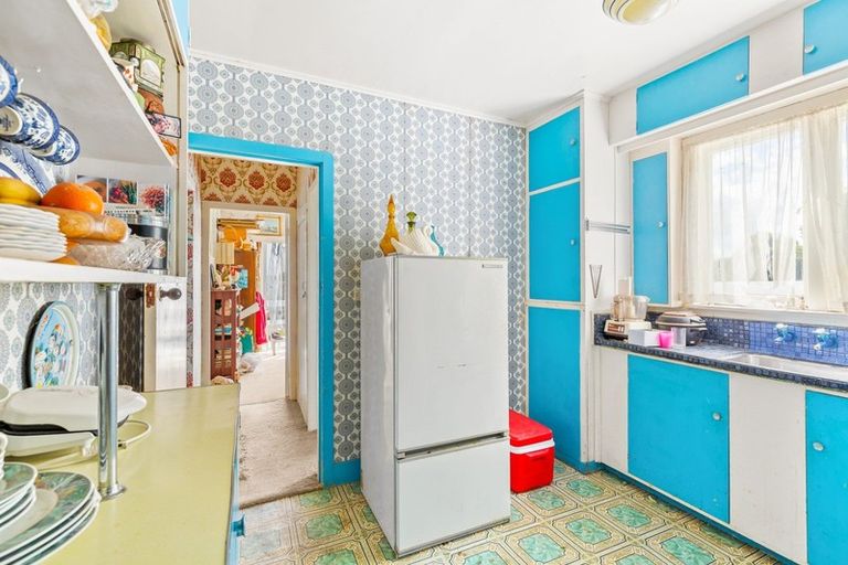 Photo of property in 65 Annett Road, Kumeu, 0891