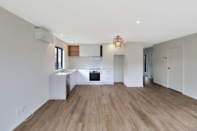 Photo of property in 74e Gibbons Street, Ebdentown, Upper Hutt, 5018