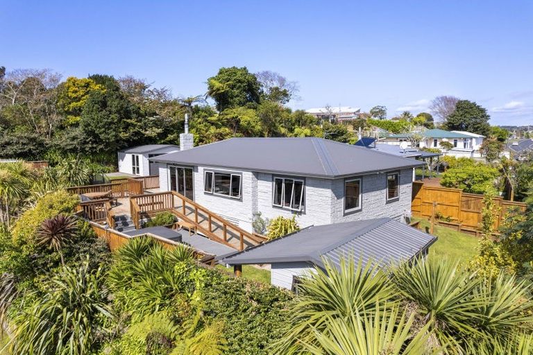 Photo of property in 2 Horne Street, Hurdon, New Plymouth, 4310