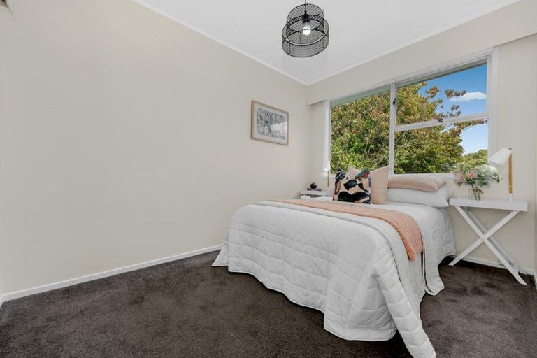 Photo of property in 110 Friedlanders Road, Manurewa, Auckland, 2102