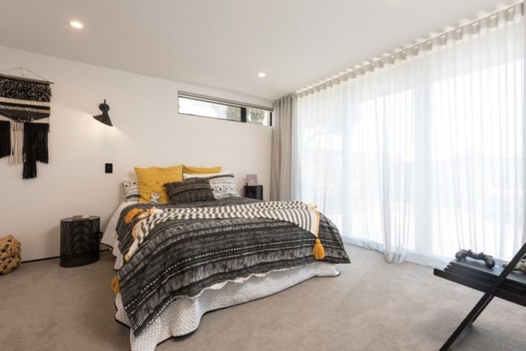 Photo of property in 193a Marine Parade, Mount Maunganui, 3116