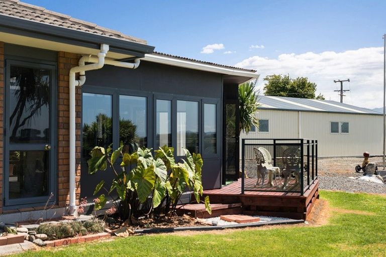 Photo of property in 28 Aongatete Road, Aongatete, Katikati, 3181