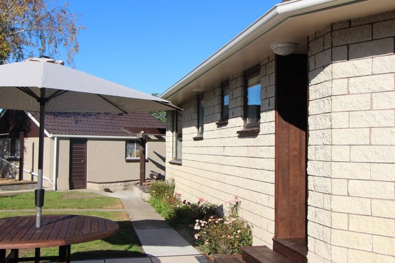 Photo of property in 14 Gibbs Drive, Woodend, 7610