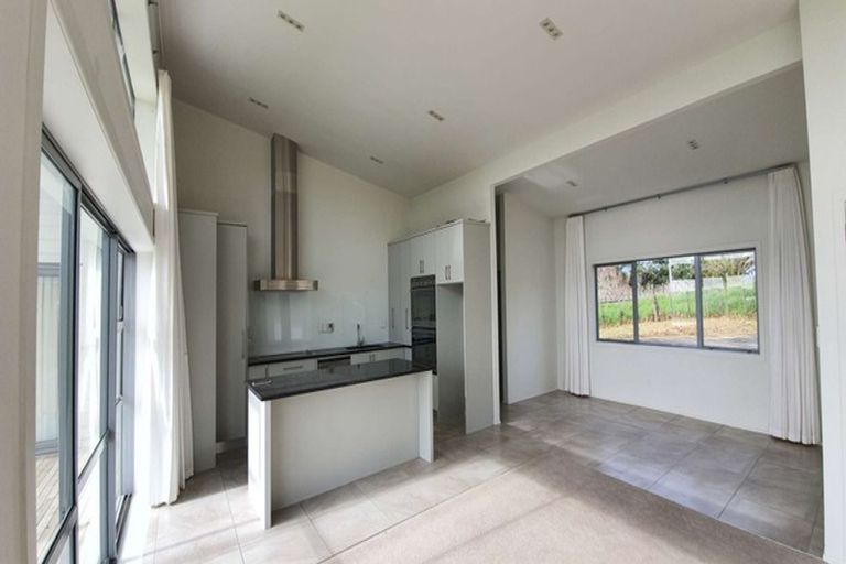 Photo of property in 151 Puke Road, Kumeu, 0891