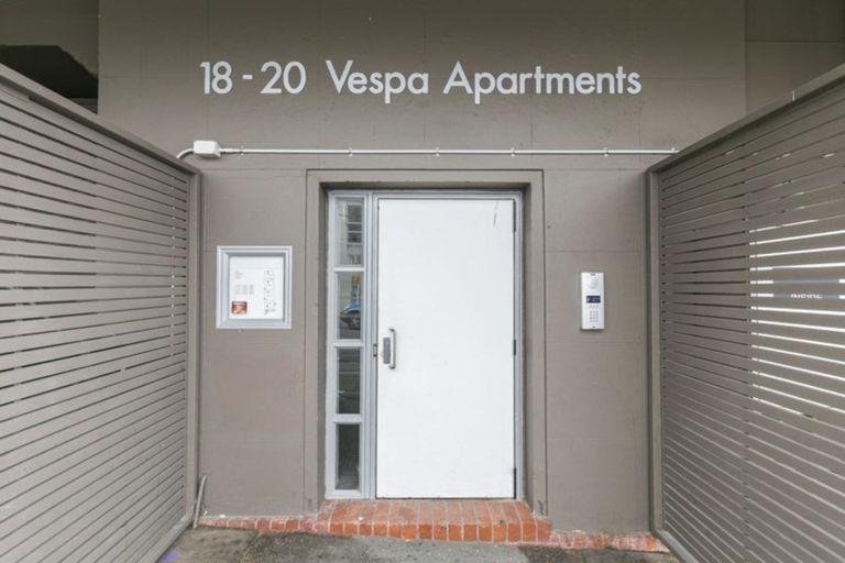 Photo of property in Vespa Apartments, 307/20 Hanson Street, Mount Cook, Wellington, 6021