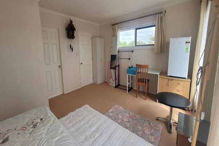 Photo of property in 32 Middlefield Drive, East Tamaki Heights, Auckland, 2016