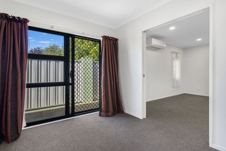 Photo of property in 68a Auckland Road, Greenmeadows, Napier, 4112