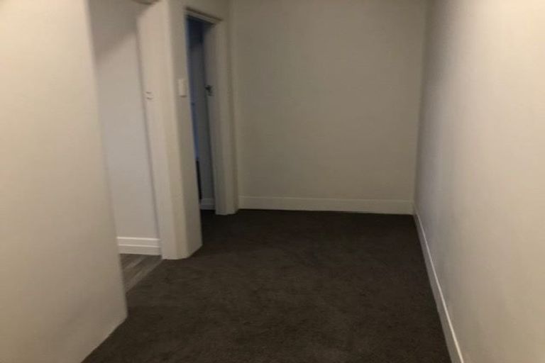 Photo of property in Elms Court Flats, 11/367 The Terrace, Te Aro, Wellington, 6011