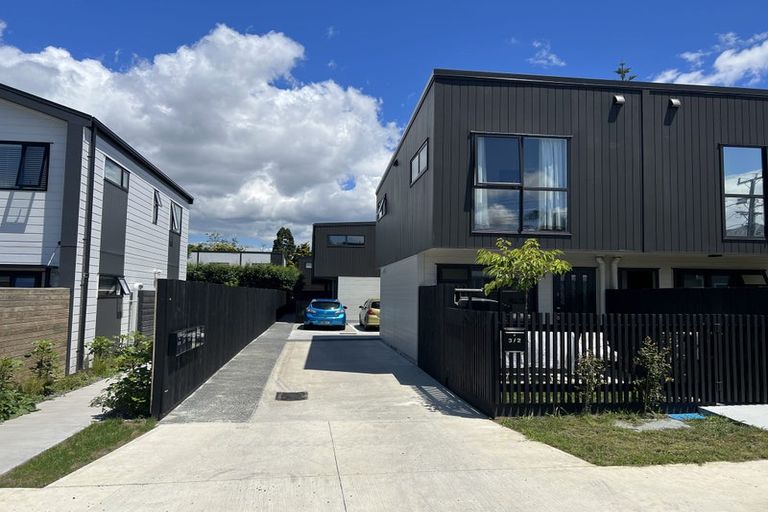 Photo of property in 6/2 Stokes Avenue, Te Atatu Peninsula, Auckland, 0610