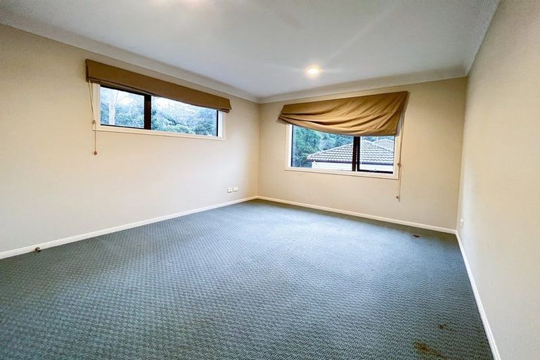 Photo of property in 50a Sapperton Drive, Henderson, Auckland, 0612