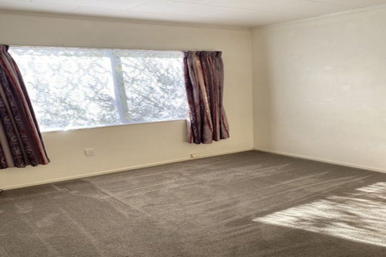 Photo of property in 2/63 Trafalgar Street, Waterloo, Lower Hutt, 5011