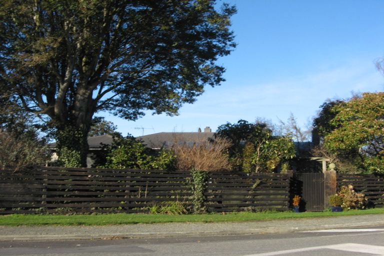 Photo of property in 135 Park Street, Winton, 9720